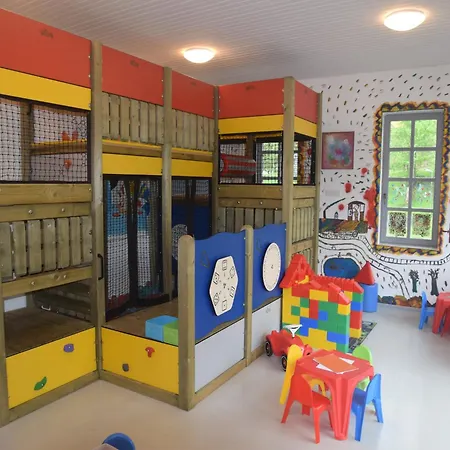 Woodland Bungalow, Cleaning Included 펜션 Waxweiler